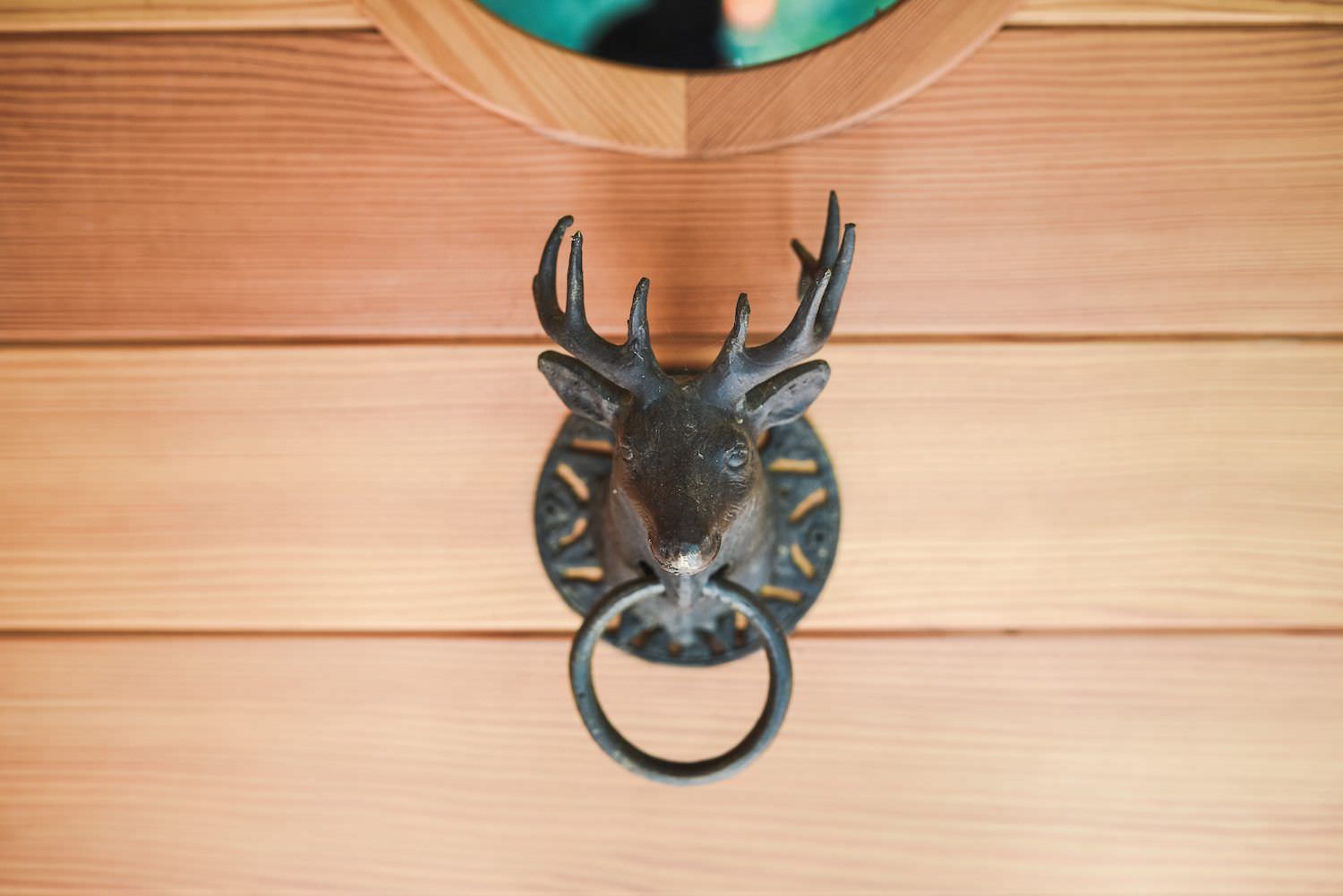 door bell animal wooden doors