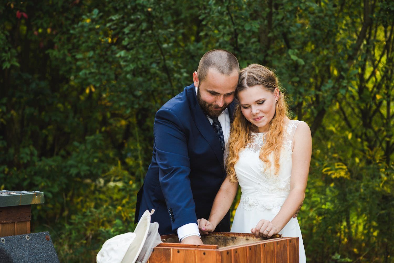 bride and groom at beehive