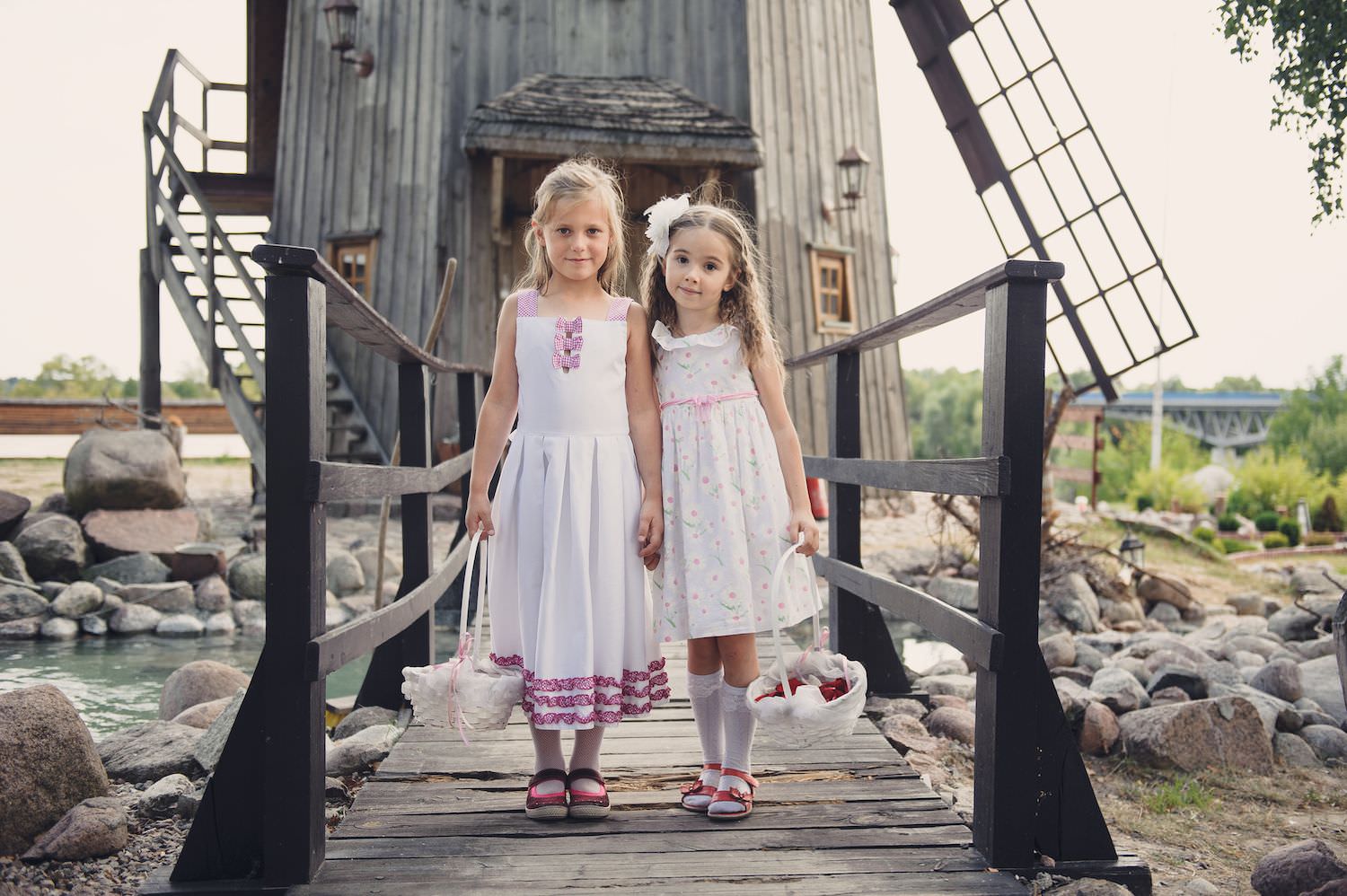 small bridesmaids