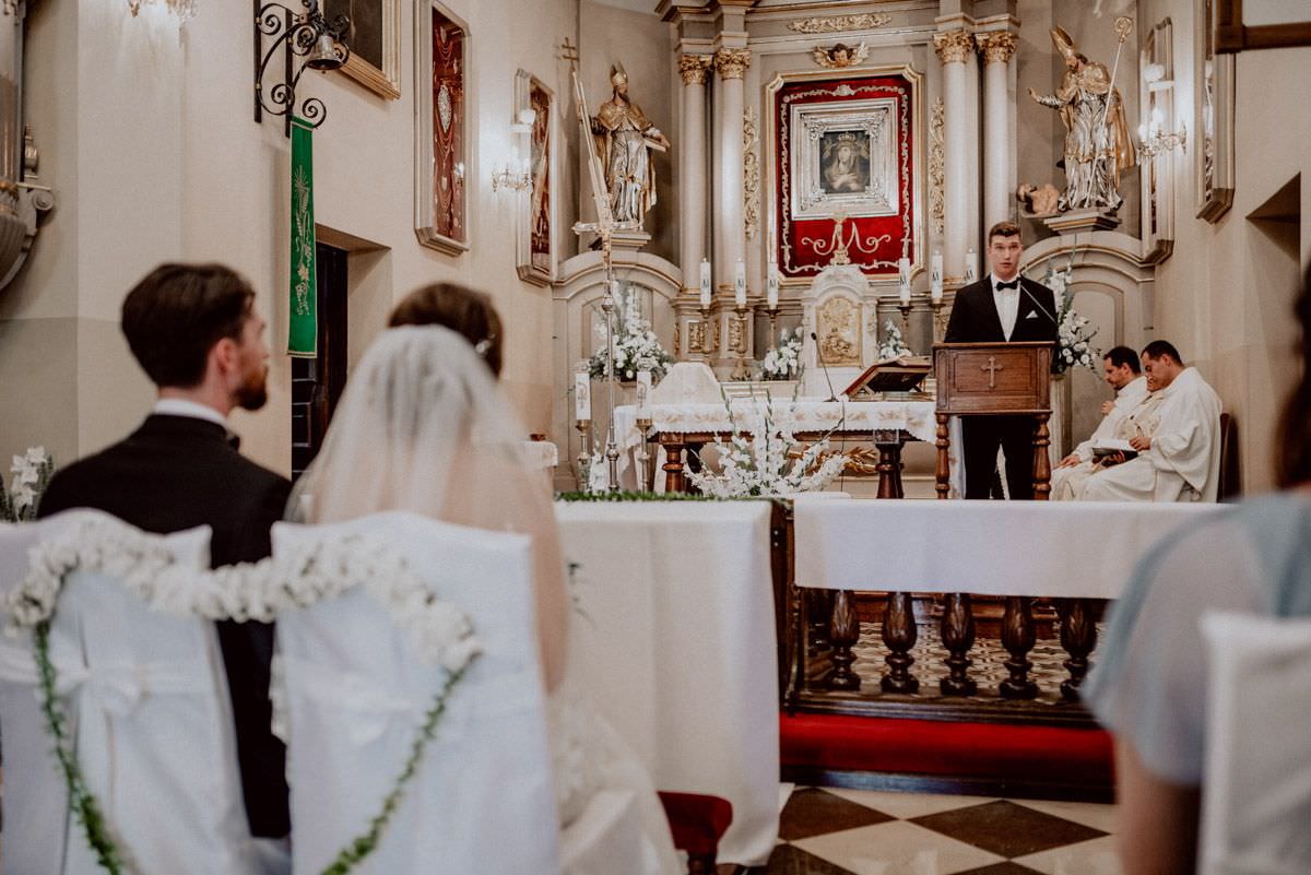 best man speach in the church on the altar